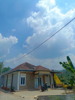 Vila Gunungbatu Inces